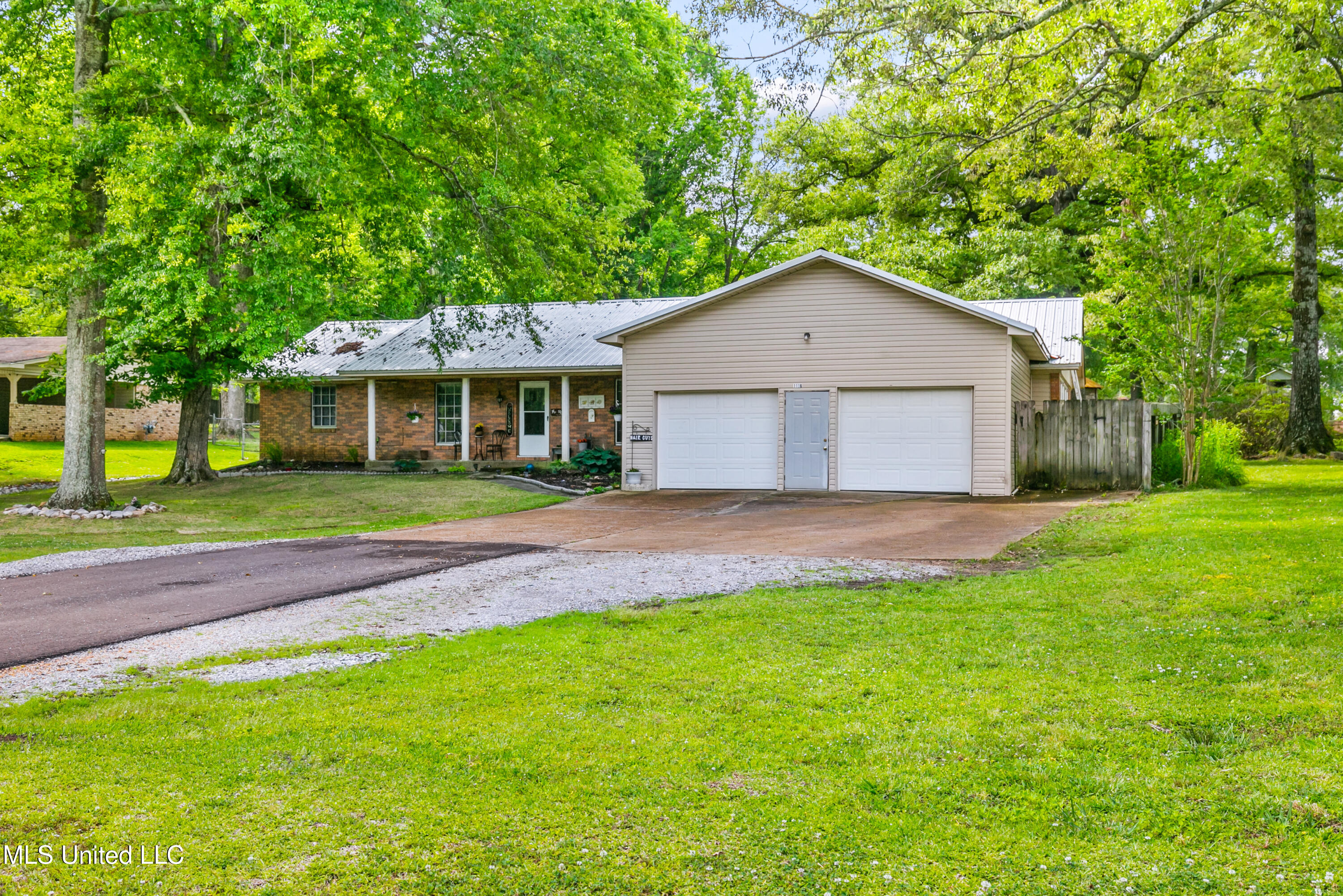 1118 Gunter Road Florence, MS 39073 - Photo 4 of 33 1118 Gunter-1