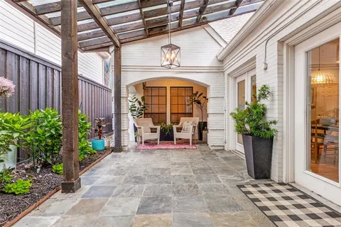 $985,000 | 6135 Belmont Avenue, Dallas, TX 75214