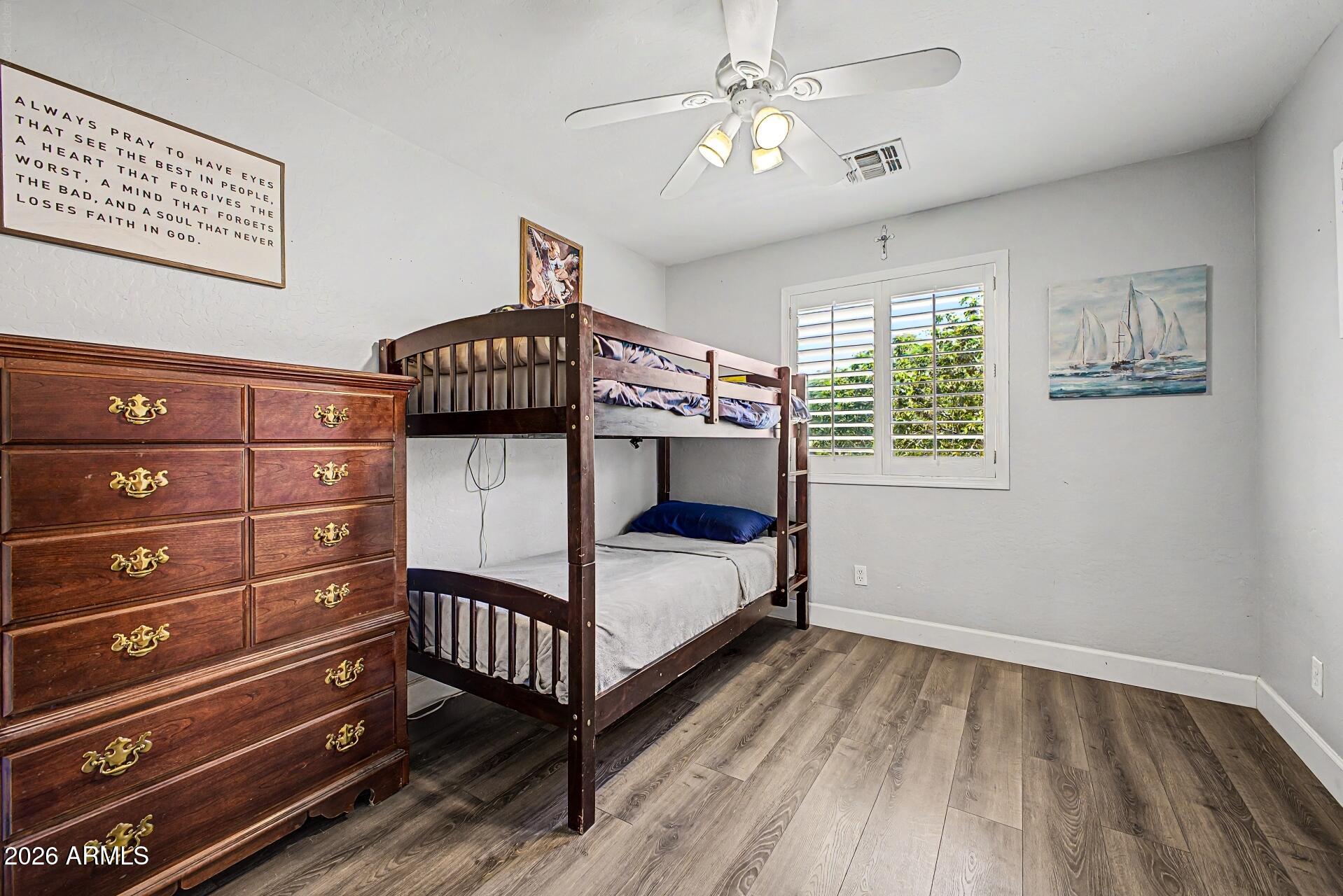 1829 East Beverly Road Phoenix, AZ 85042 - Photo 28 of 48 Bedroom 4