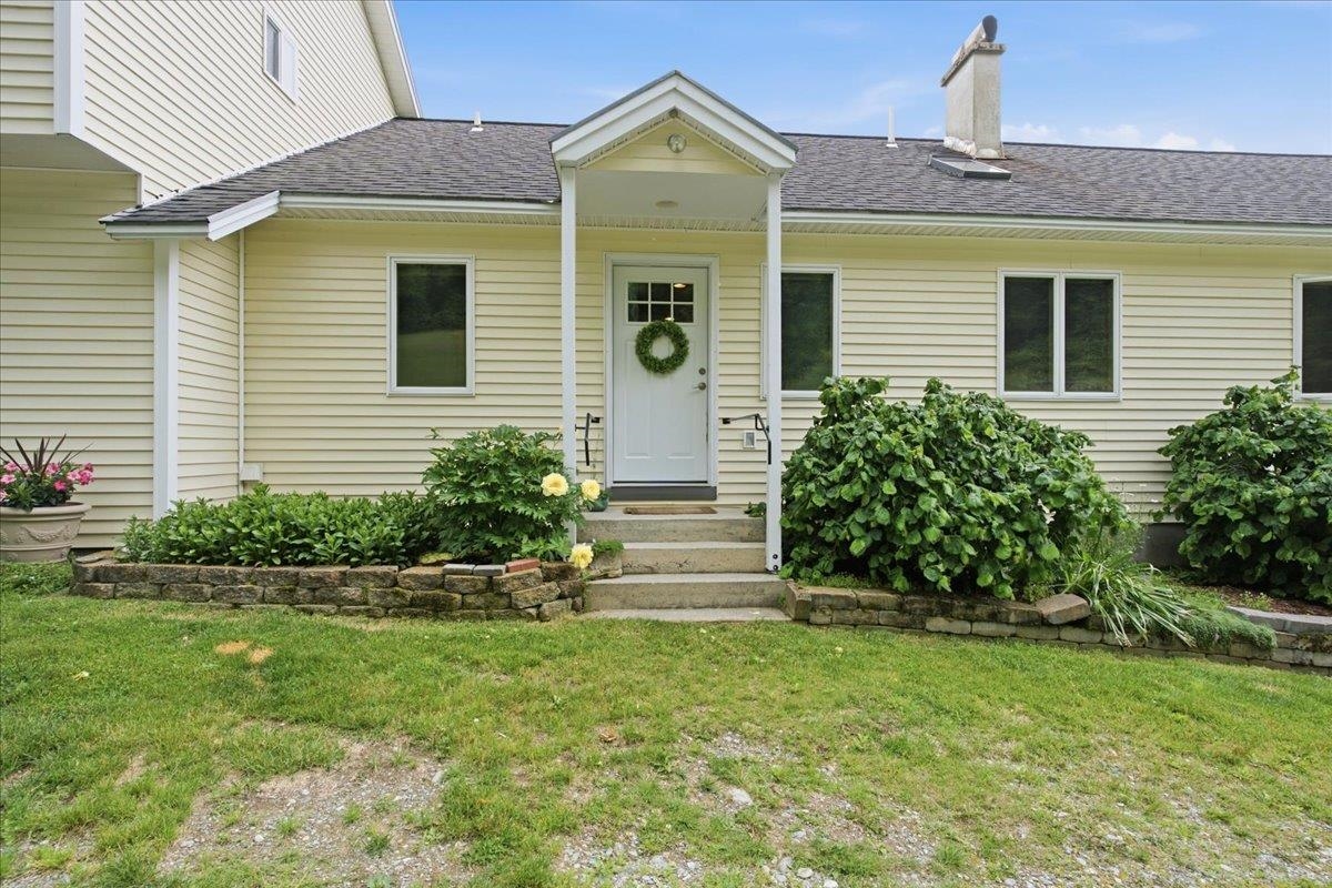 405 Old West Road Arlington, VT 05250 - Photo 15 of 56