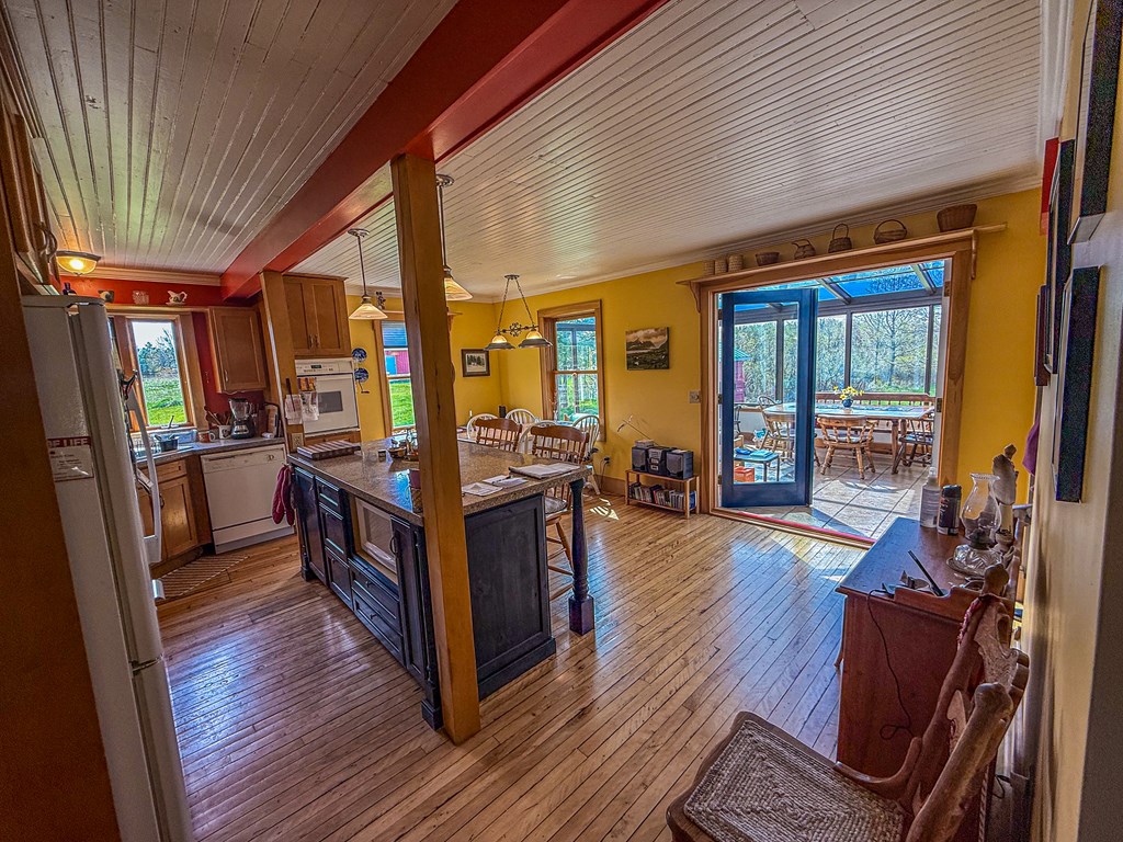 852 Jackson Harbor Road Washington Island, WI 54246 - Photo 13 of 32 Gallery Image 13