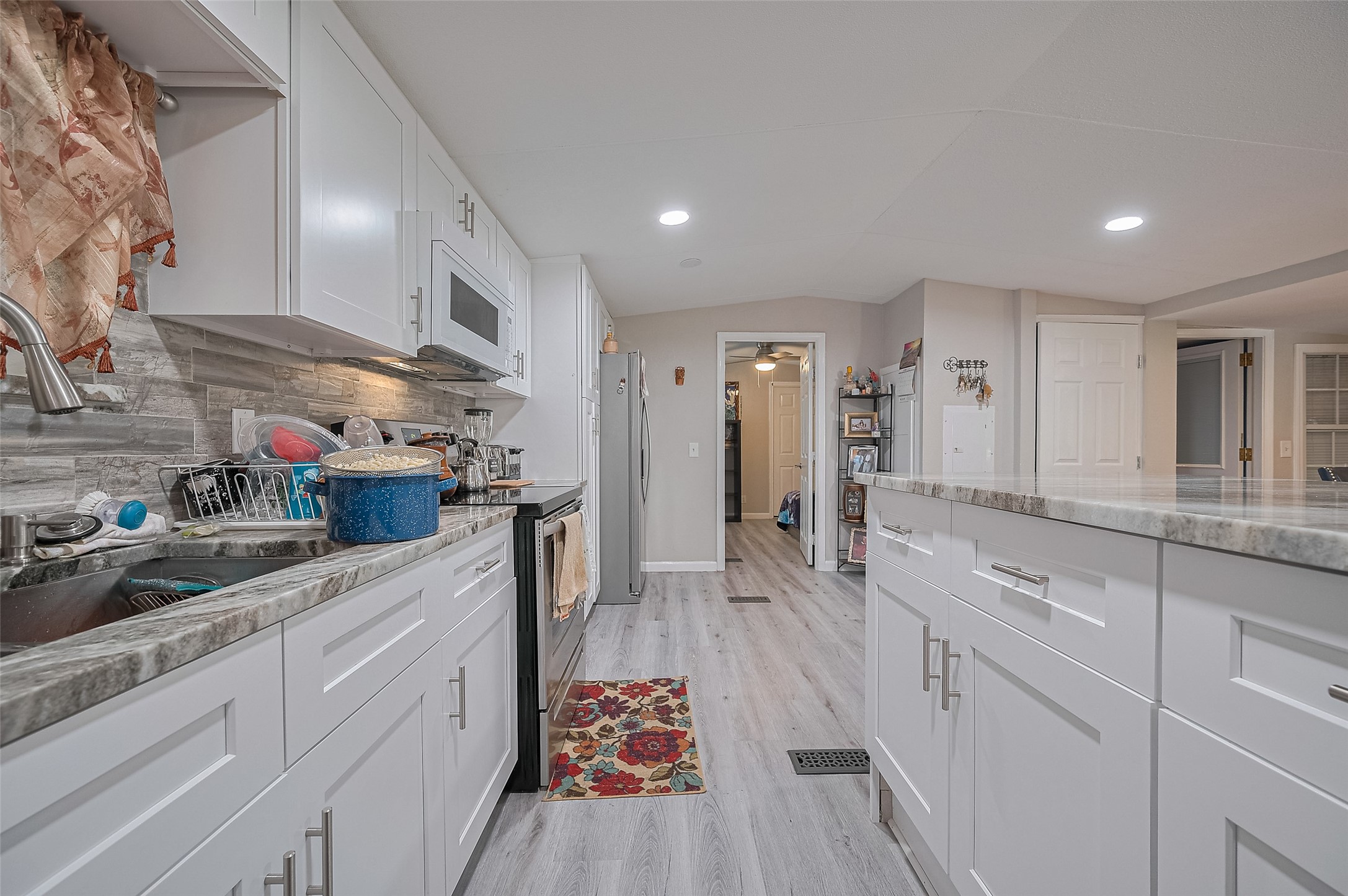 29606 Aden Magnolia, TX 77354 - Photo 12 of 45