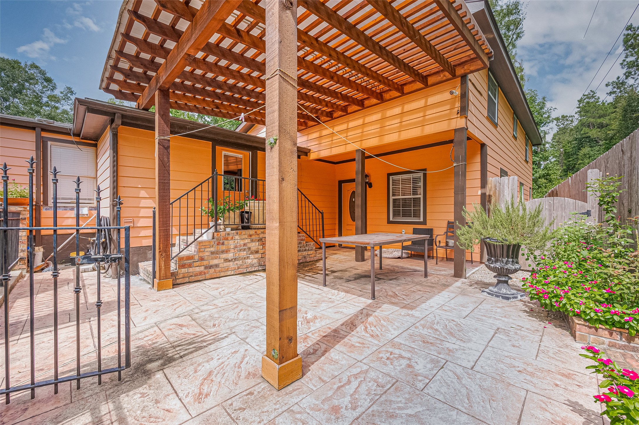 29606 Aden Magnolia, TX 77354 - Photo 39 of 45 Second guest house is attached on the back side of the home.