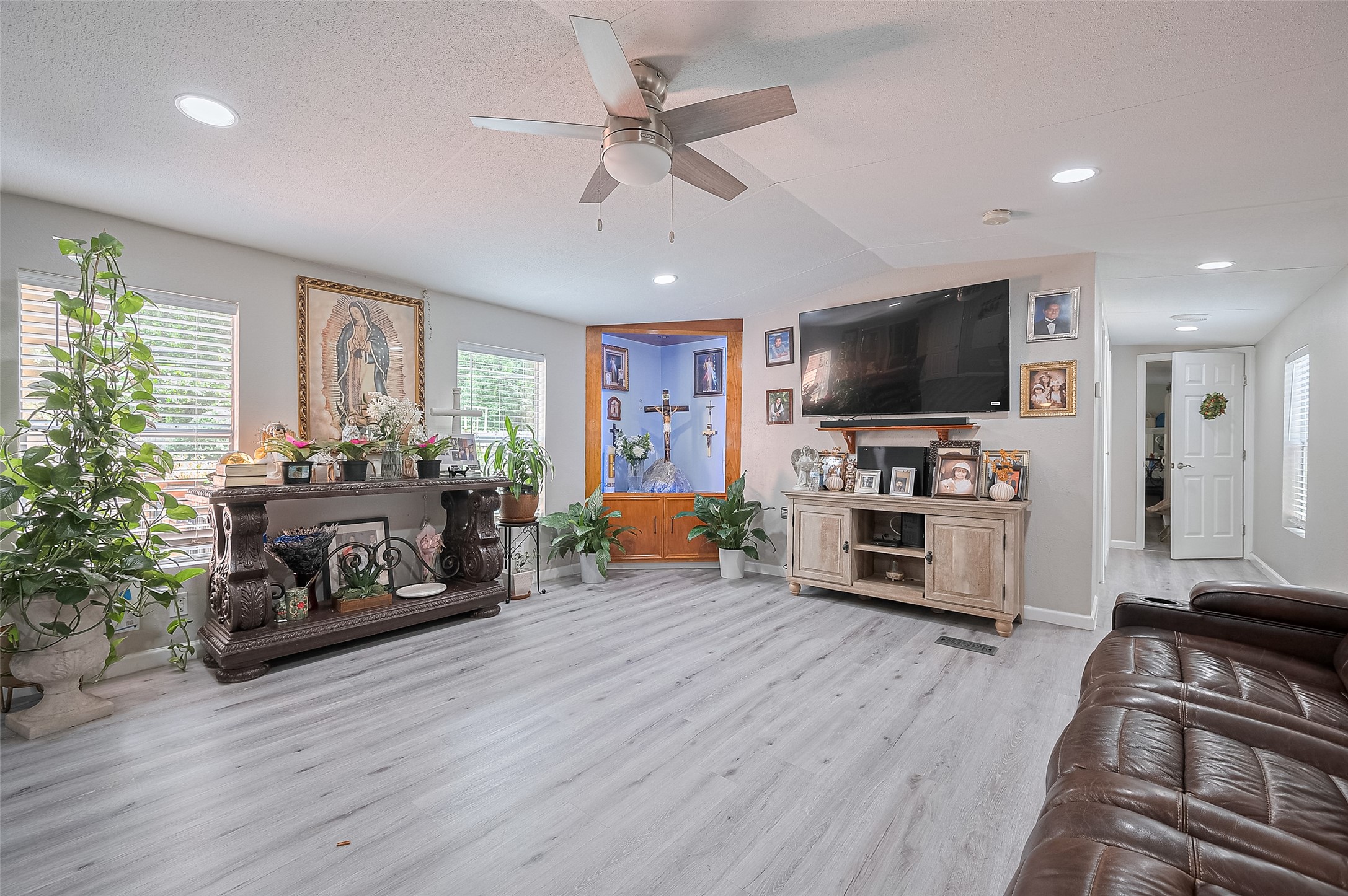 29606 Aden Magnolia, TX 77354 - Photo 8 of 45