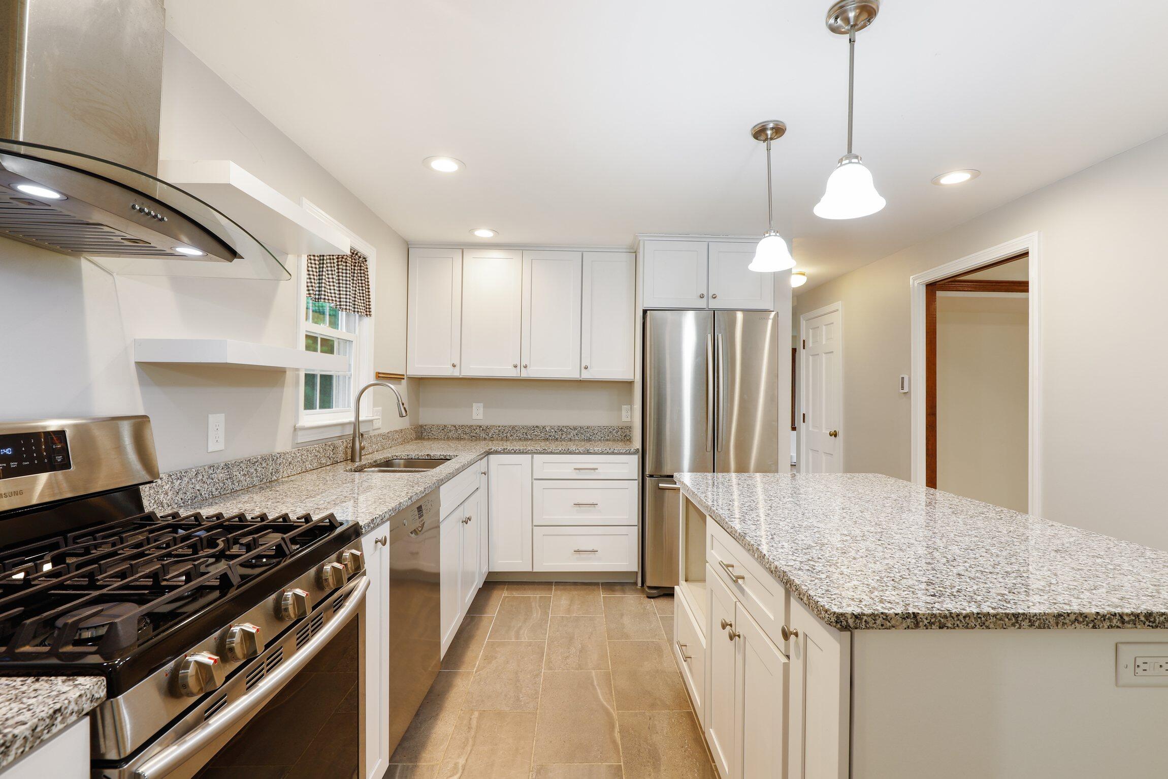 47 Old Fields Road Sandwich, MA 02563 - Photo 33 of 41 34