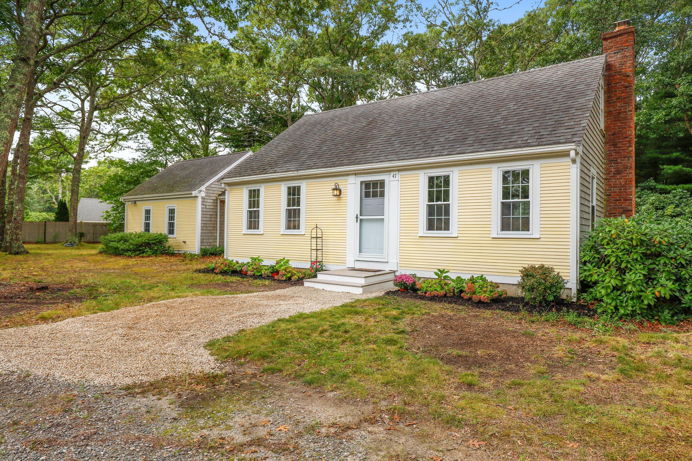 47 Old Fields Road Sandwich, MA 02563 - Photo 9 of 41 10
