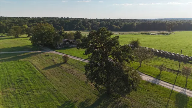 $1,299,000 | 11360 Highway 287 South, Pennington, TX 75856