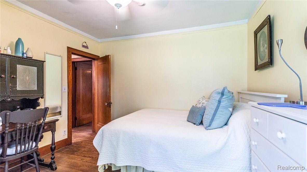 45940 Saltz Road Canton, MI 48187 - Photo 24 of 49 1st Floor Second Bedroom