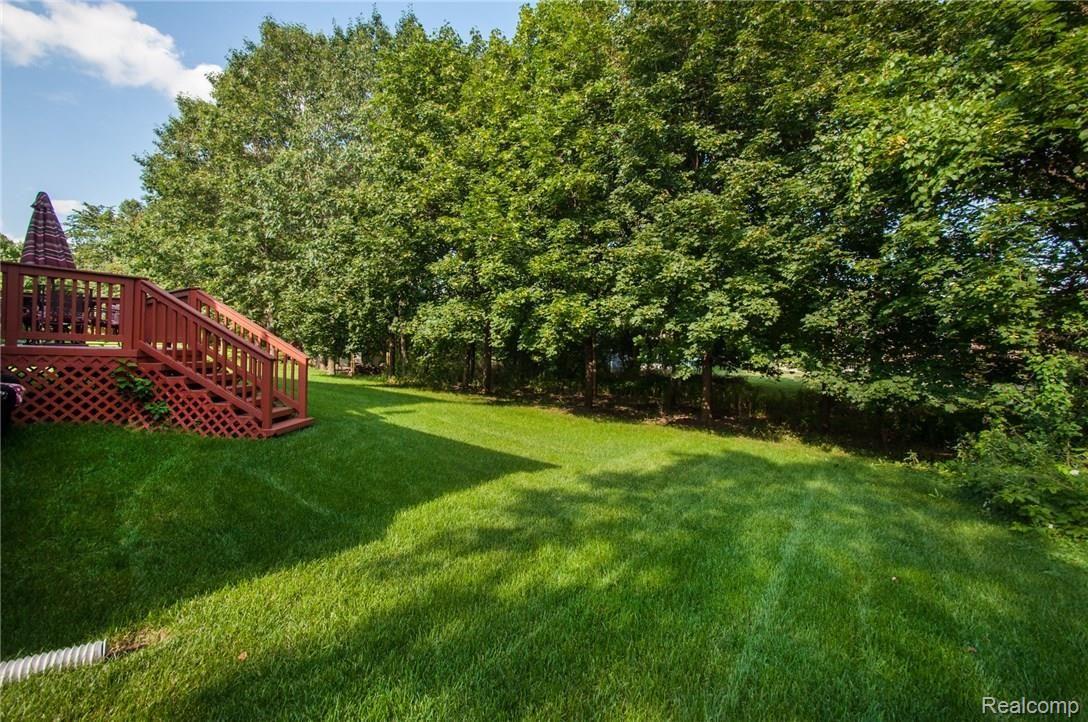 2825 Long Meadow Lane Rochester, MI 48307 - Photo 54 of 58 LongMeadowLn_2825_Back_02.jpg