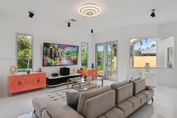 $1,399,500 | 14019 North Miller Drive, Palm Beach Gardens, FL 33410