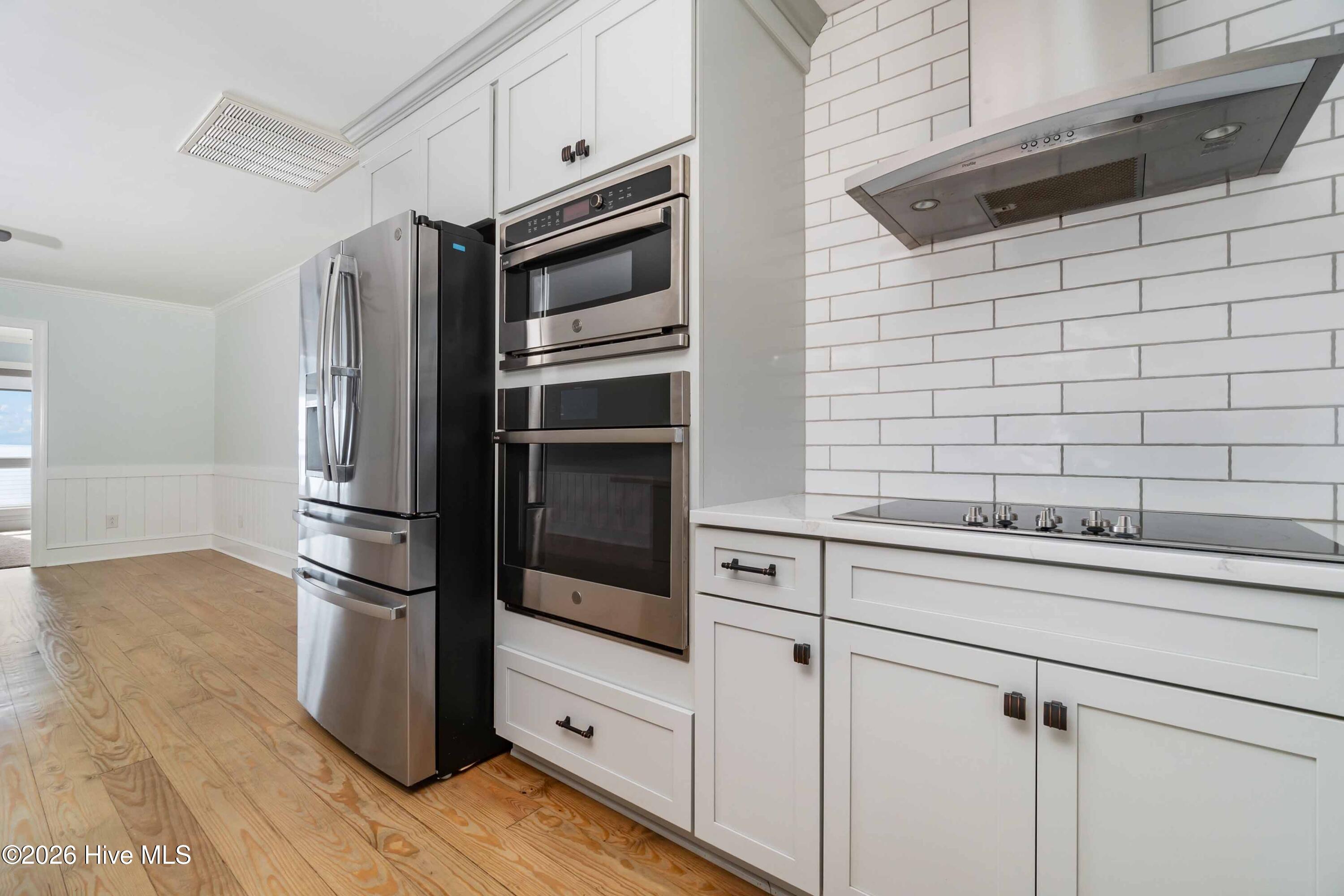 3465 Janiero Road Arapahoe, NC 28510 - Photo 11 of 48 009_Kitchen