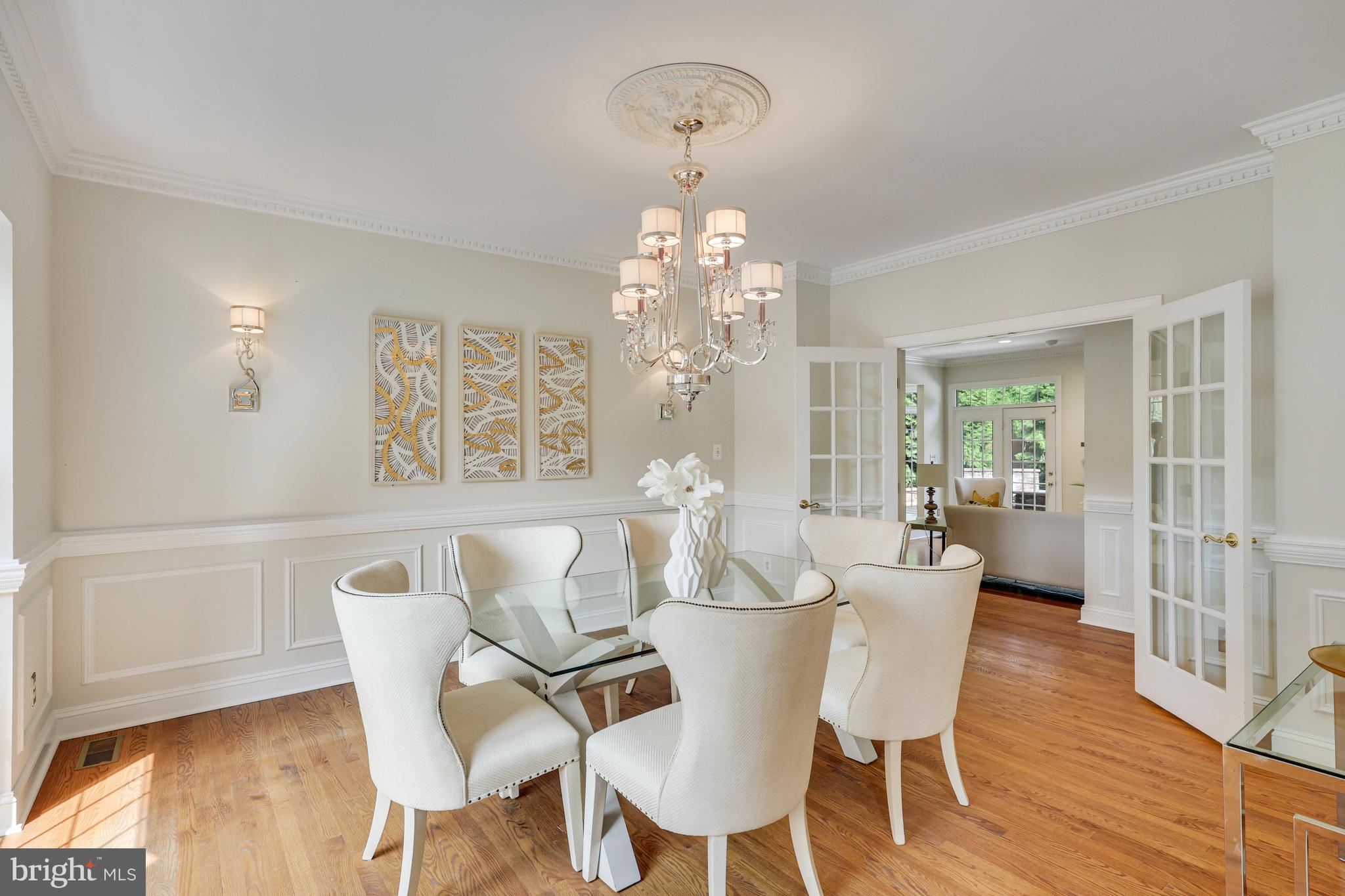 8100 Ridings Court McLean, VA 22102 - Photo 16 of 79 Gallery Image 16