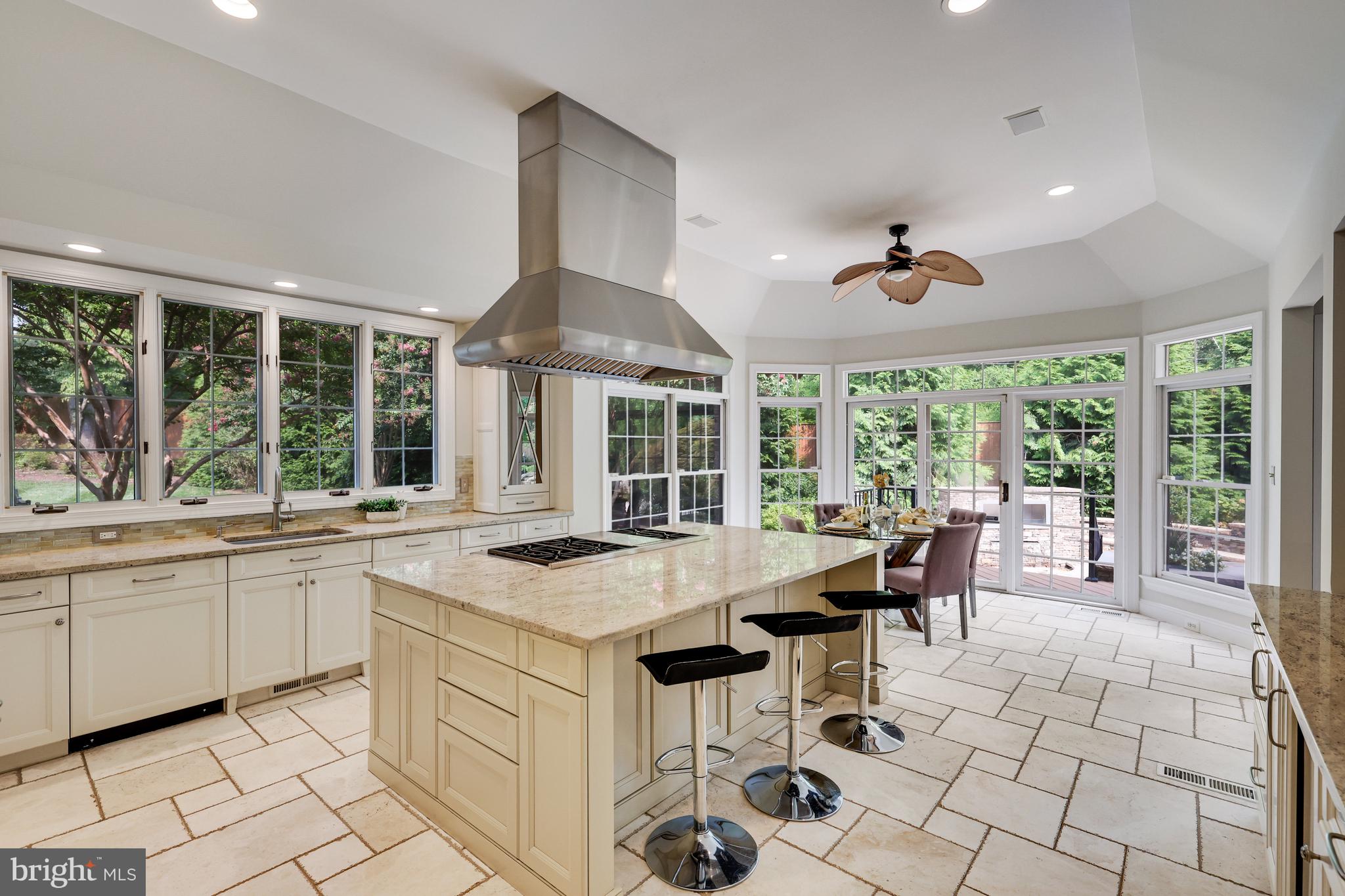 8100 Ridings Court McLean, VA 22102 - Photo 19 of 79 Heated Floors