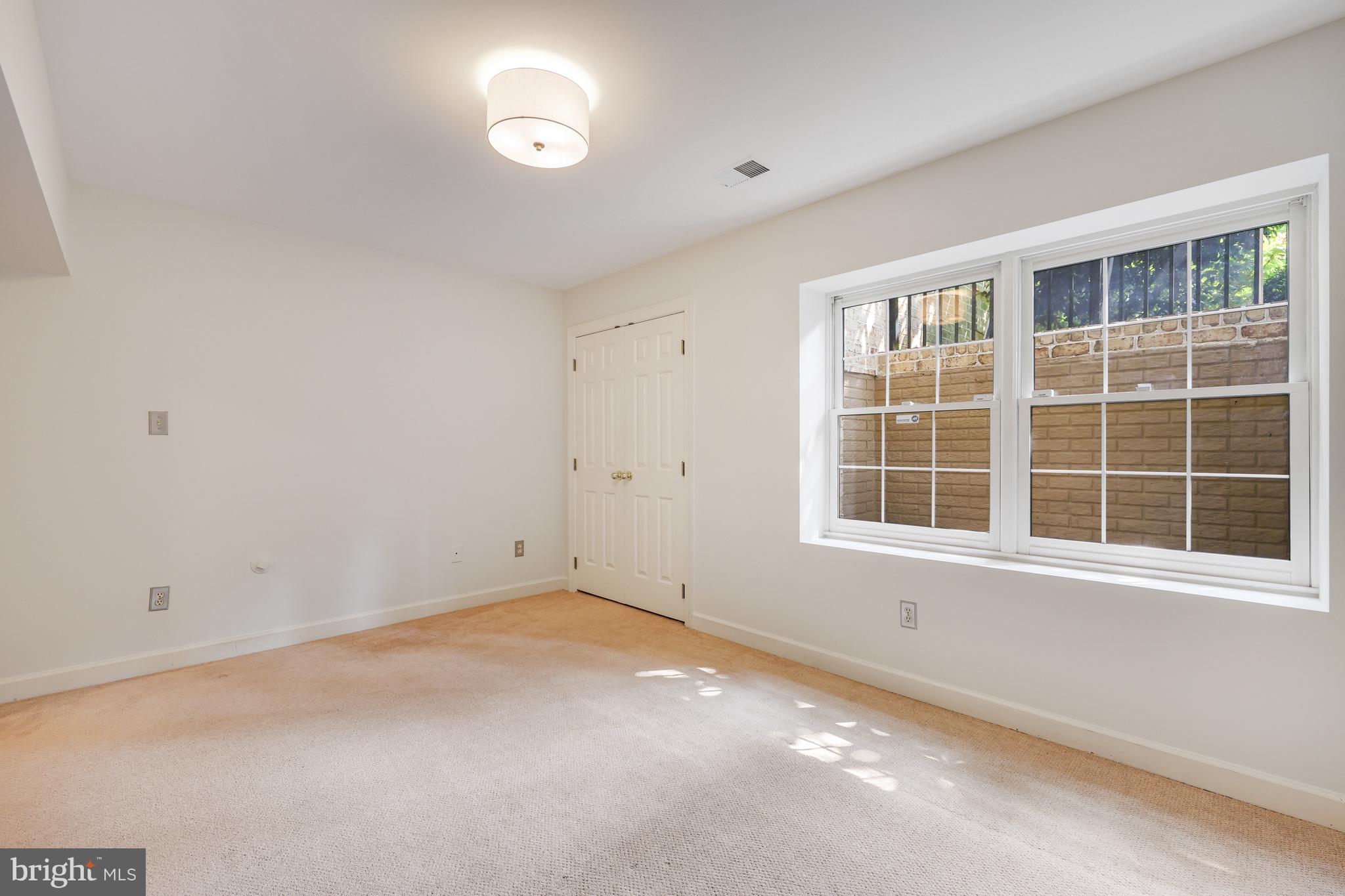 8100 Ridings Court McLean, VA 22102 - Photo 45 of 79 Gallery Image 45