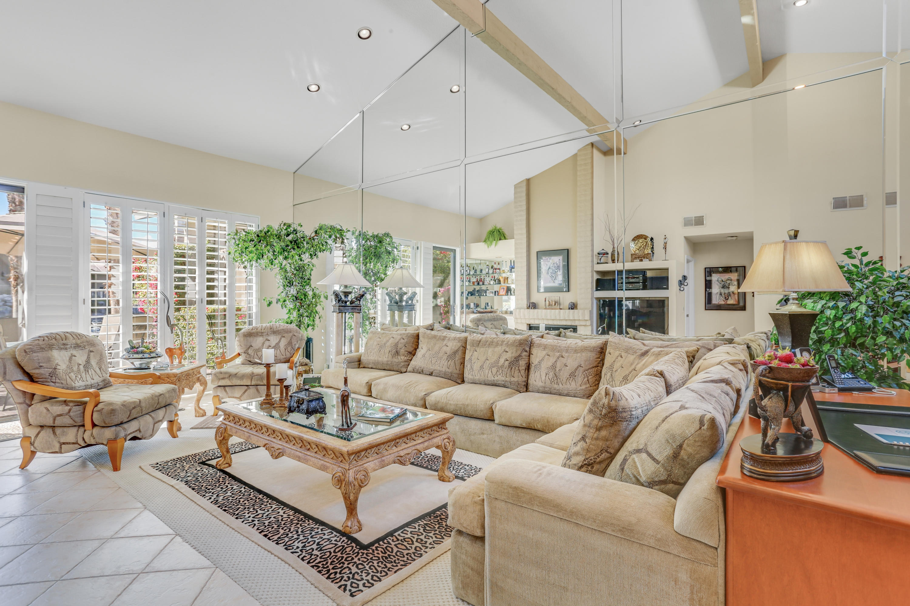 325 Red River Road Palm Desert, CA 92211 - Photo 9 of 35 08