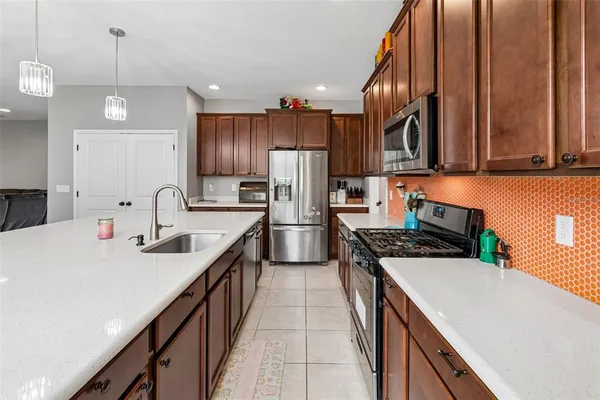 $640,000 | 1084 Cavender Creek Road, Minneola, FL 34715