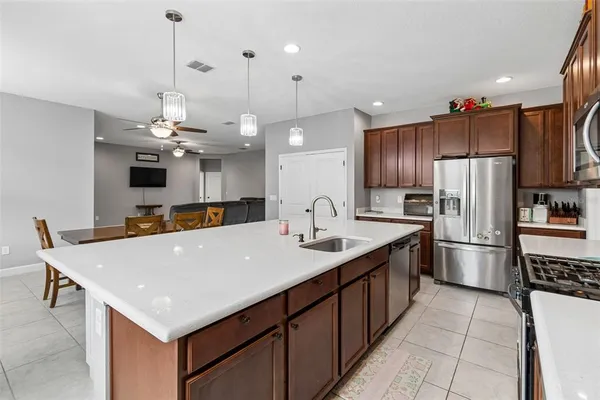 $640,000 | 1084 Cavender Creek Road, Minneola, FL 34715