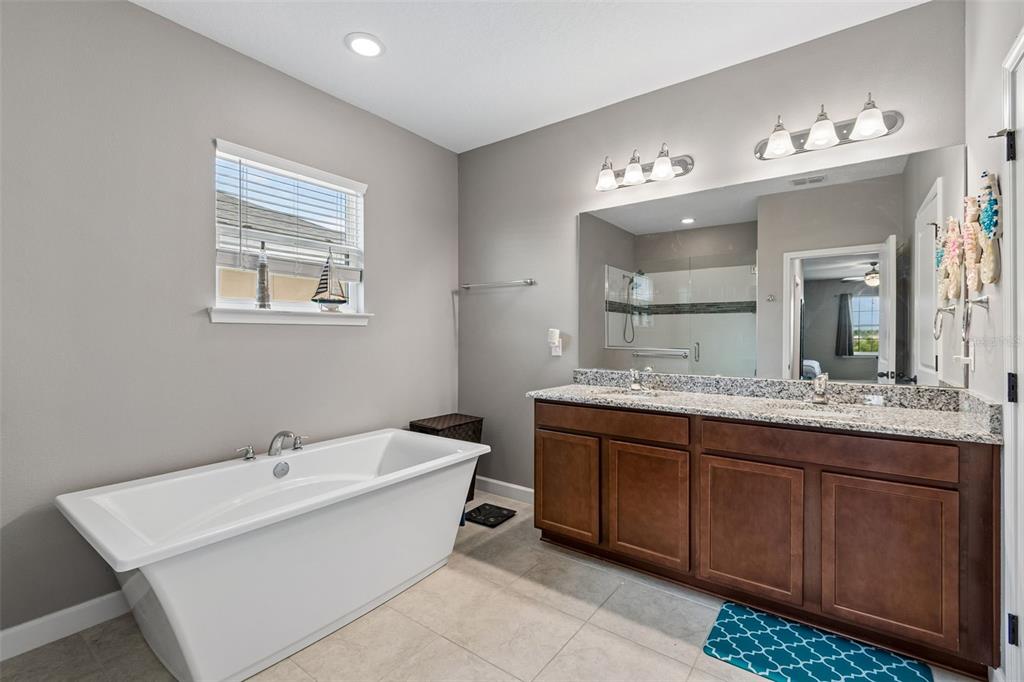 1084 Cavender Creek Road Minneola, FL 34715 - Photo 21 of 63