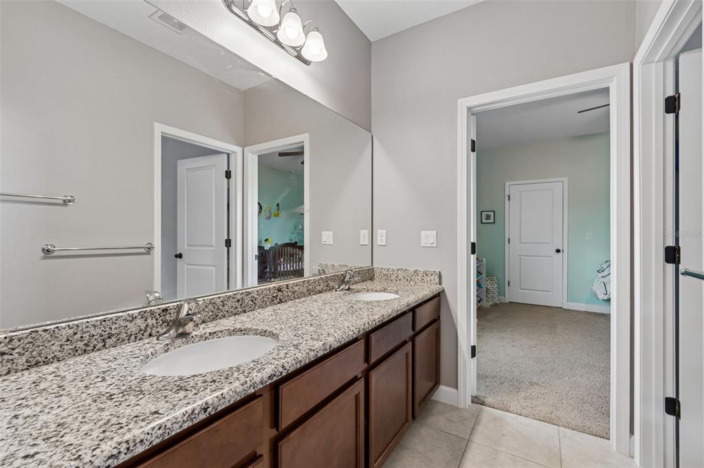 1084 Cavender Creek Road Minneola, FL 34715 - Photo 37 of 63