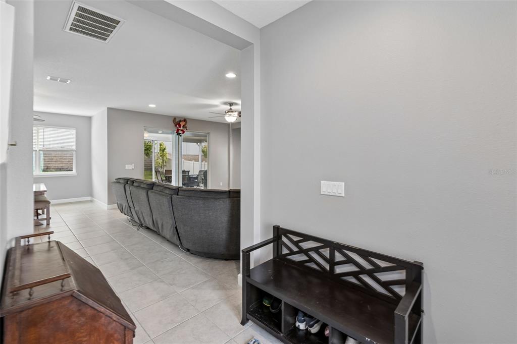 1084 Cavender Creek Road Minneola, FL 34715 - Photo 5 of 63