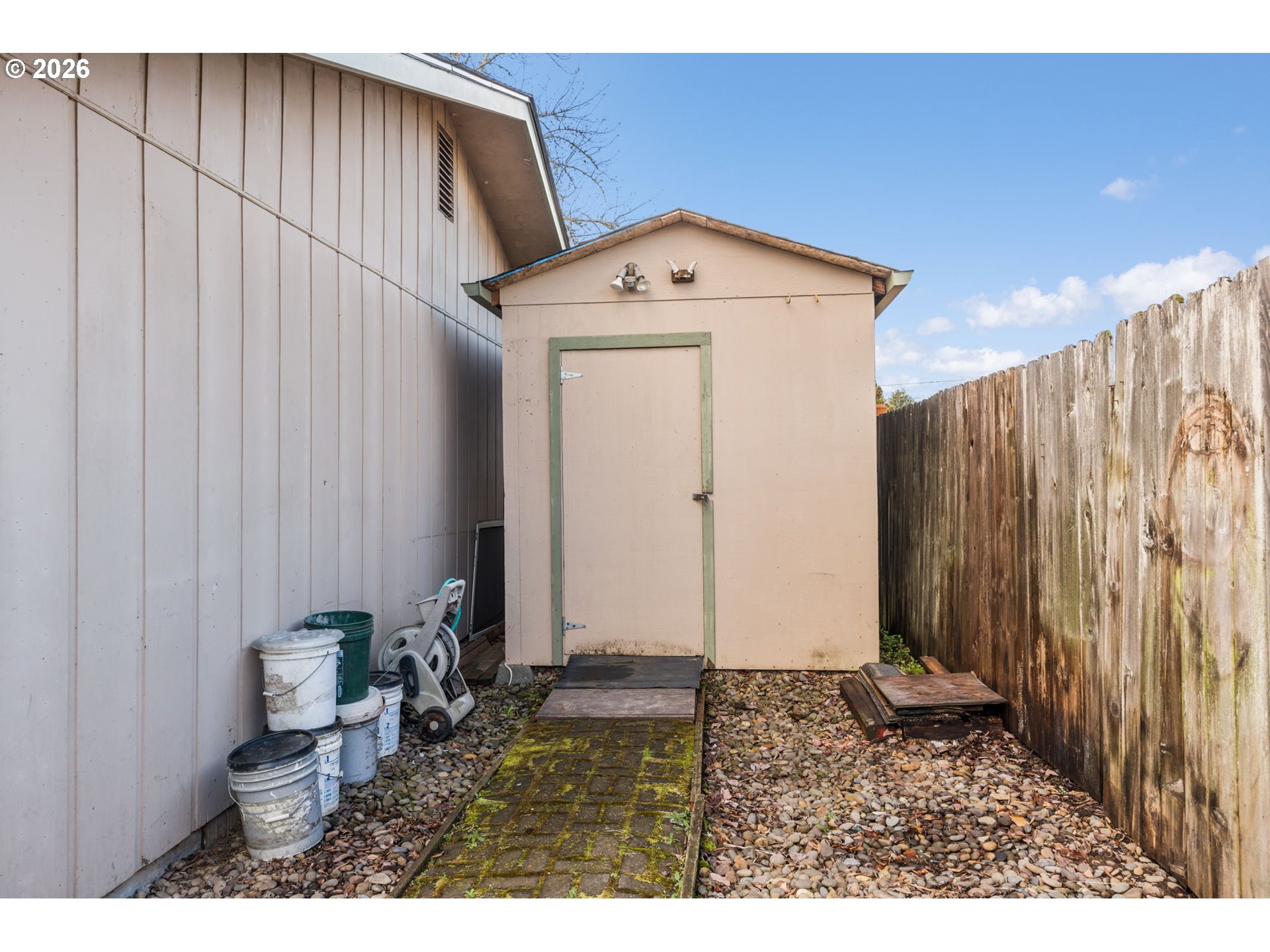 3755 Kendra Street Eugene, OR 97404 - Photo 37 of 41