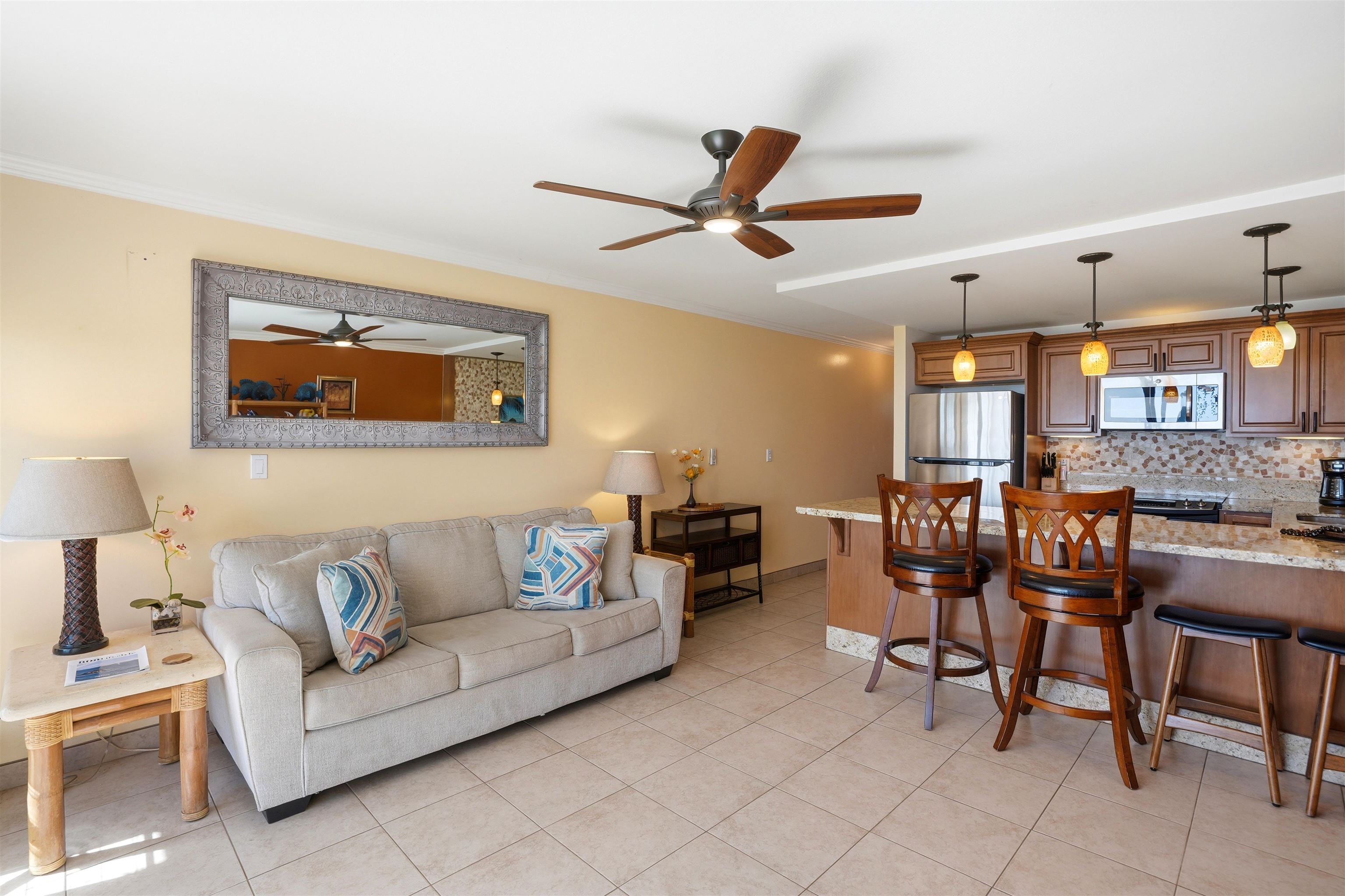1310 Uluniu Road, Unit 202 Kihei, HI 96753 - Photo 3 of 39