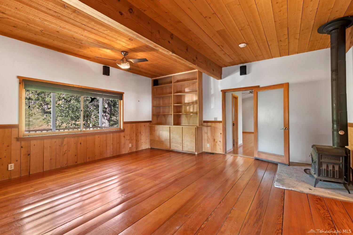 30301 Jack Springs Road Tehachapi, CA 93561 - Photo 19 of 62 Gallery Image 19