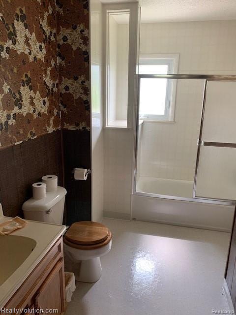 11207 East Richfield Road Davison, MI 48423 - Photo 15 of 22 IMG_8954.jpg