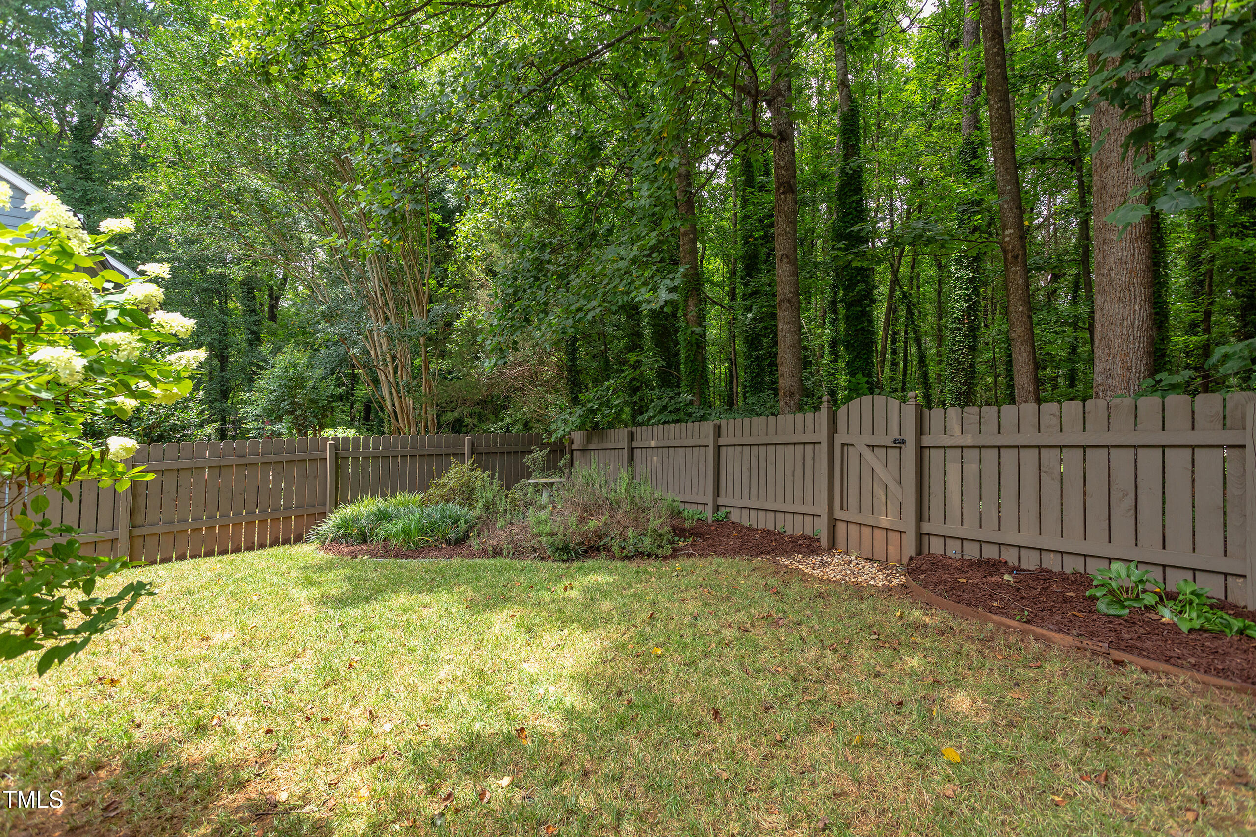 4212 Sprucedale Drive Raleigh, NC 27613 - Photo 43 of 49 IMG_0661