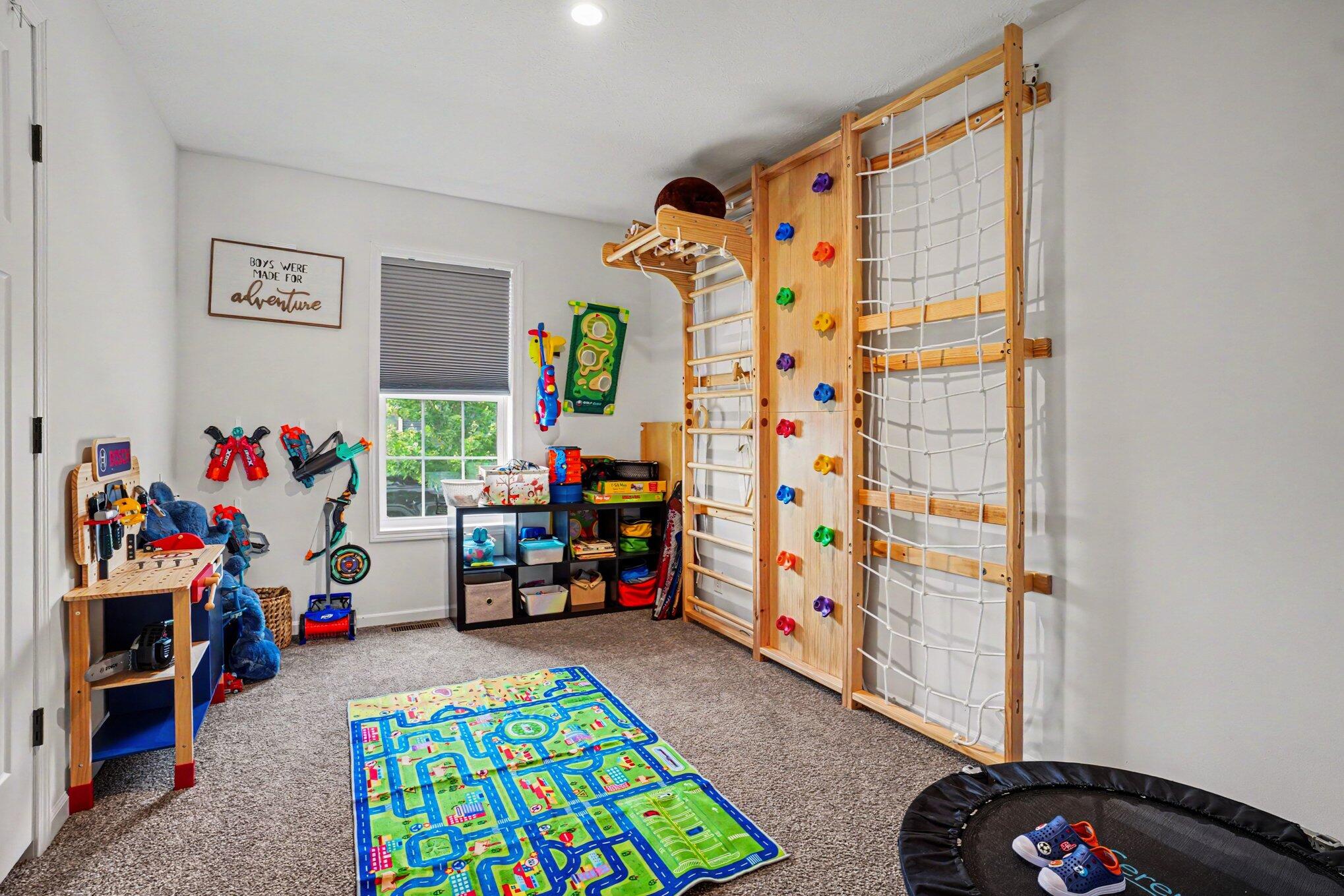 6420 Suffield Lane Kalamazoo, MI 49009 - Photo 15 of 19 015_file_8424