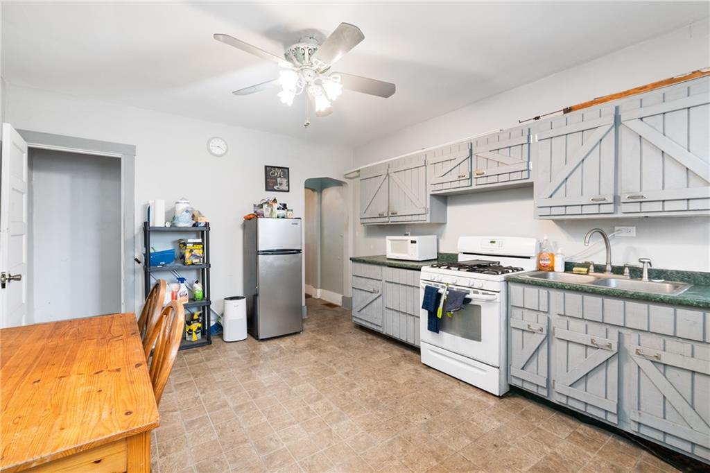 432 Antisbury Street Braddock, PA 15104 - Photo 4 of 21