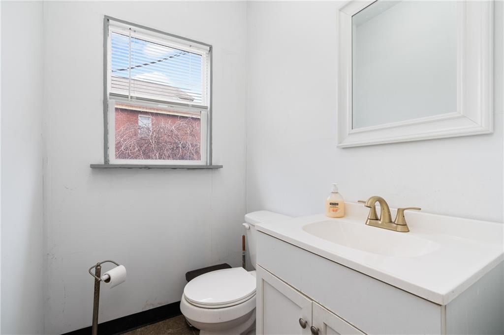432 Antisbury Street Braddock, PA 15104 - Photo 9 of 21
