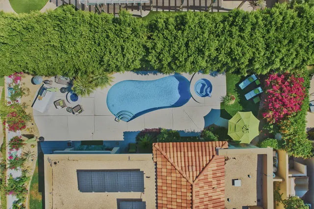 a sign that is on the side of a building