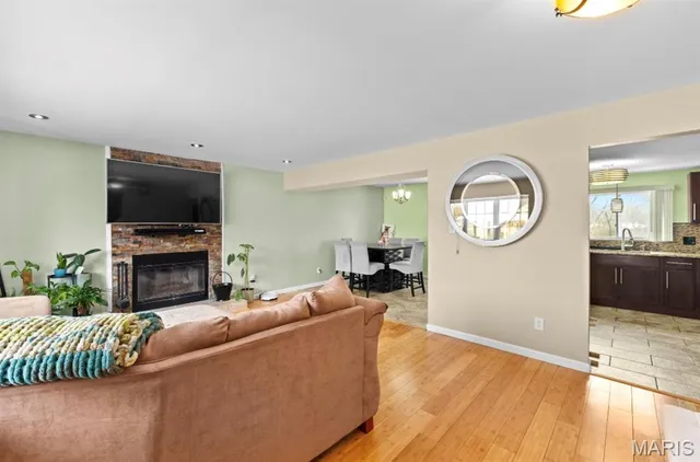 $350,000 | 2843 Chapel View Drive, Florissant, MO 63031