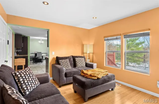 $350,000 | 2843 Chapel View Drive, Florissant, MO 63031