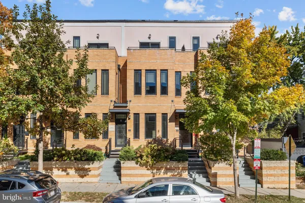 $875,000 | 151 V Street Northwest, Unit 4, Washington, DC 20001