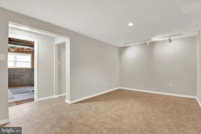 $2,200 | 428 Palmer Terrace, Westminster, MD 21158