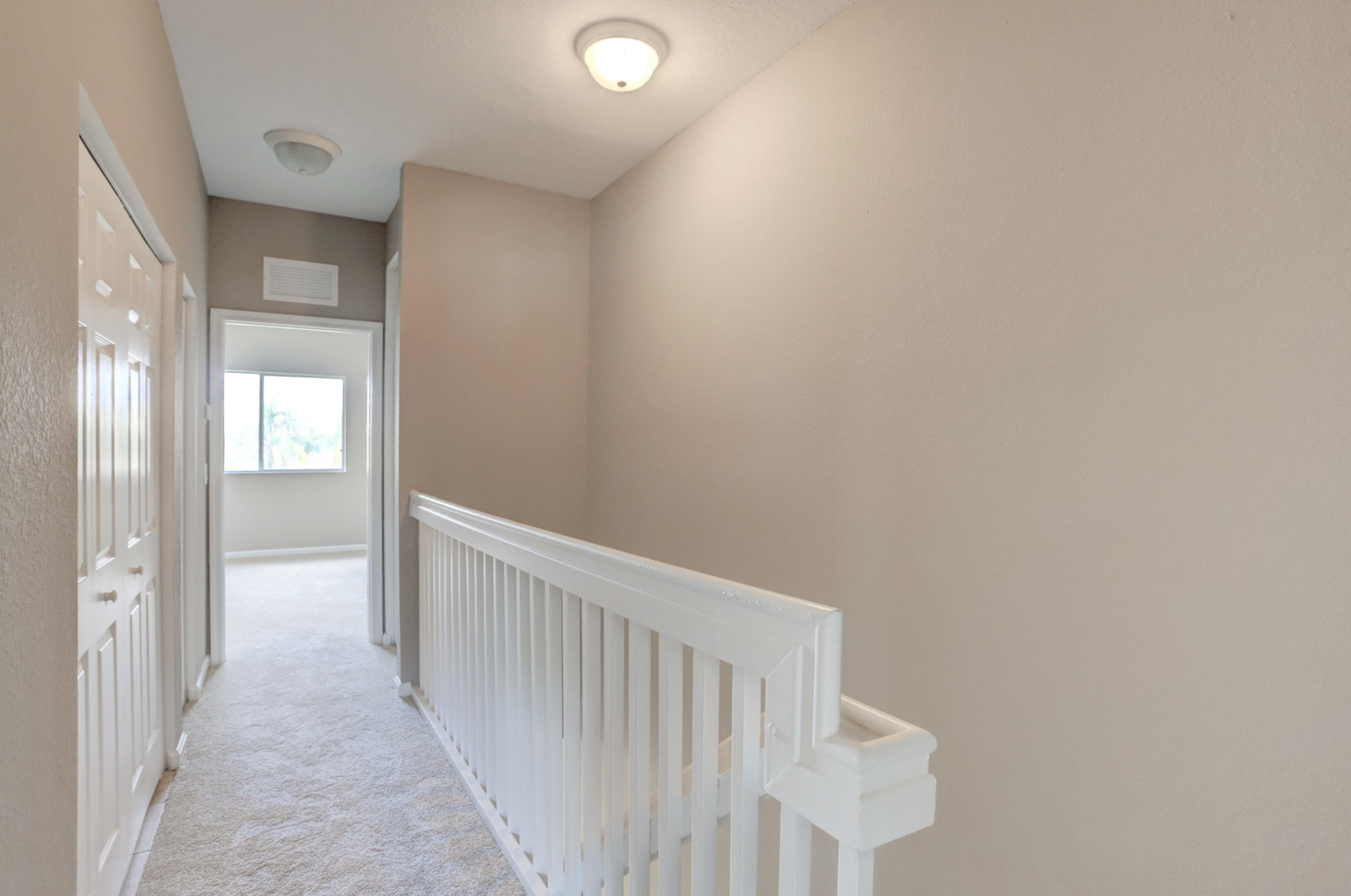5909 Riverside Avenue Tamarac, FL 33321 - Photo 20 of 32 a view of a hallway