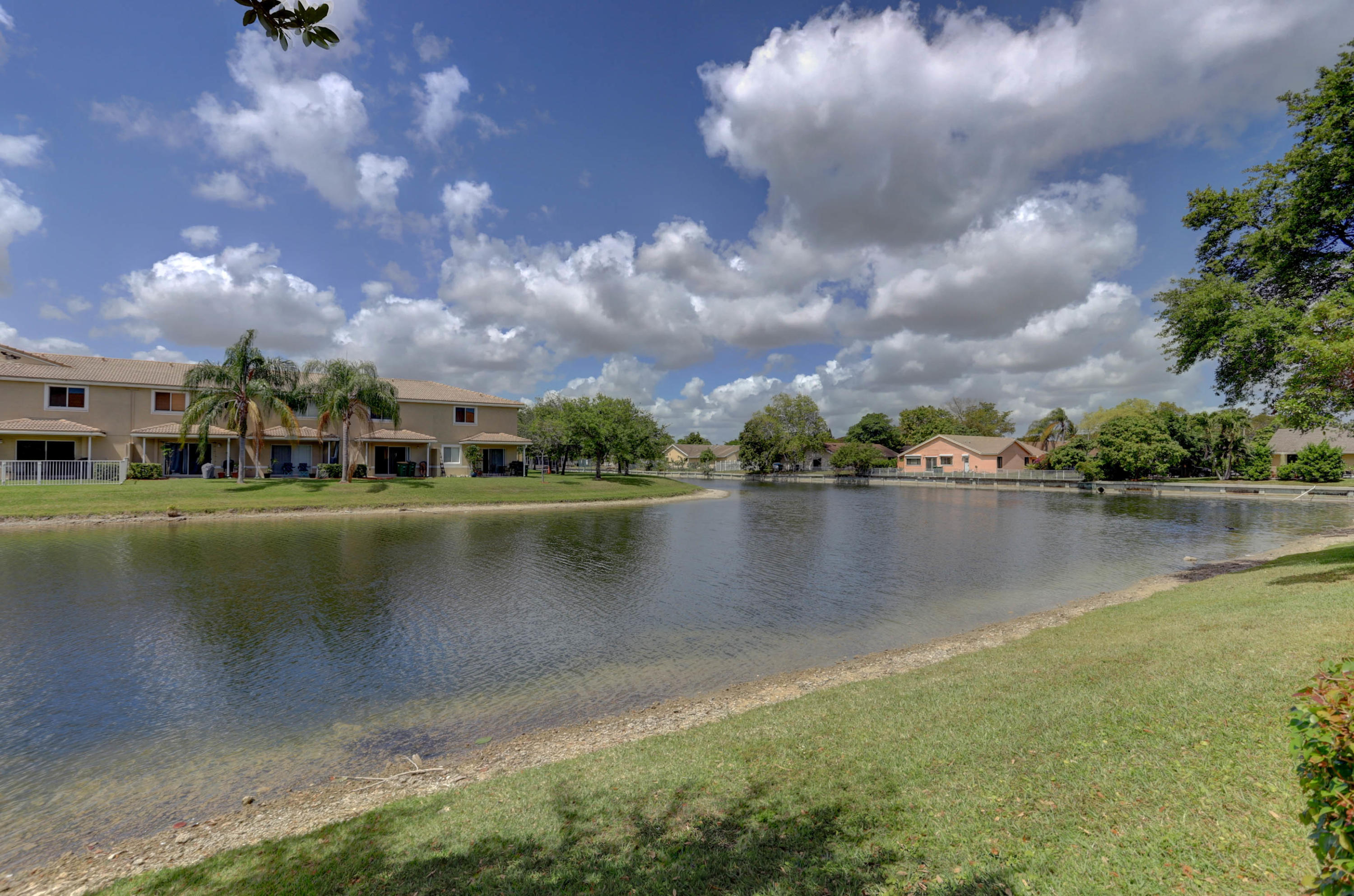 5909 Riverside Avenue Tamarac, FL 33321 - Photo 26 of 32