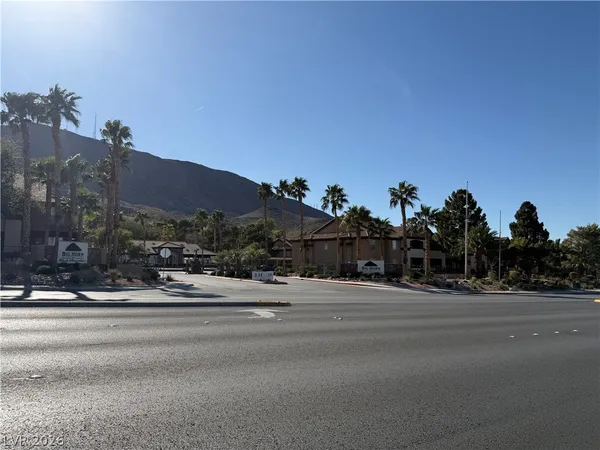 $187,000 | 231 West Horizon Ridge Parkway, Unit 1315, Henderson, NV 89012