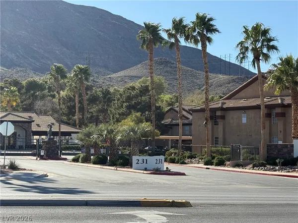 $187,000 | 231 West Horizon Ridge Parkway, Unit 1315, Henderson, NV 89012