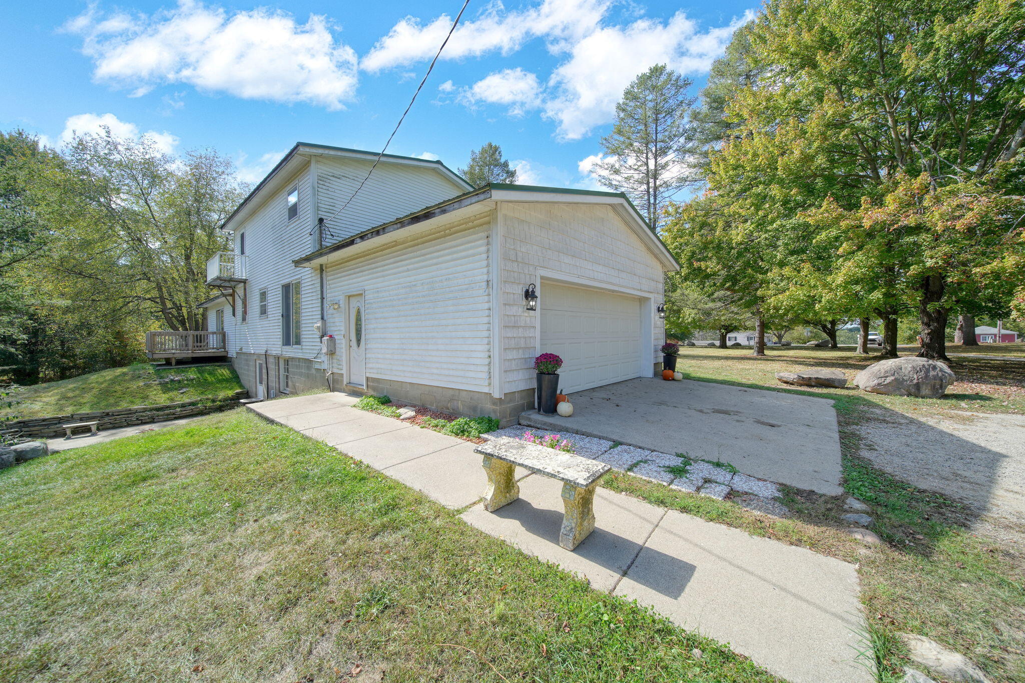 2801 Gilletts Lake Road Jackson, MI 49201 - Photo 32 of 58 32-web-or-mls-DSC09655_HDR