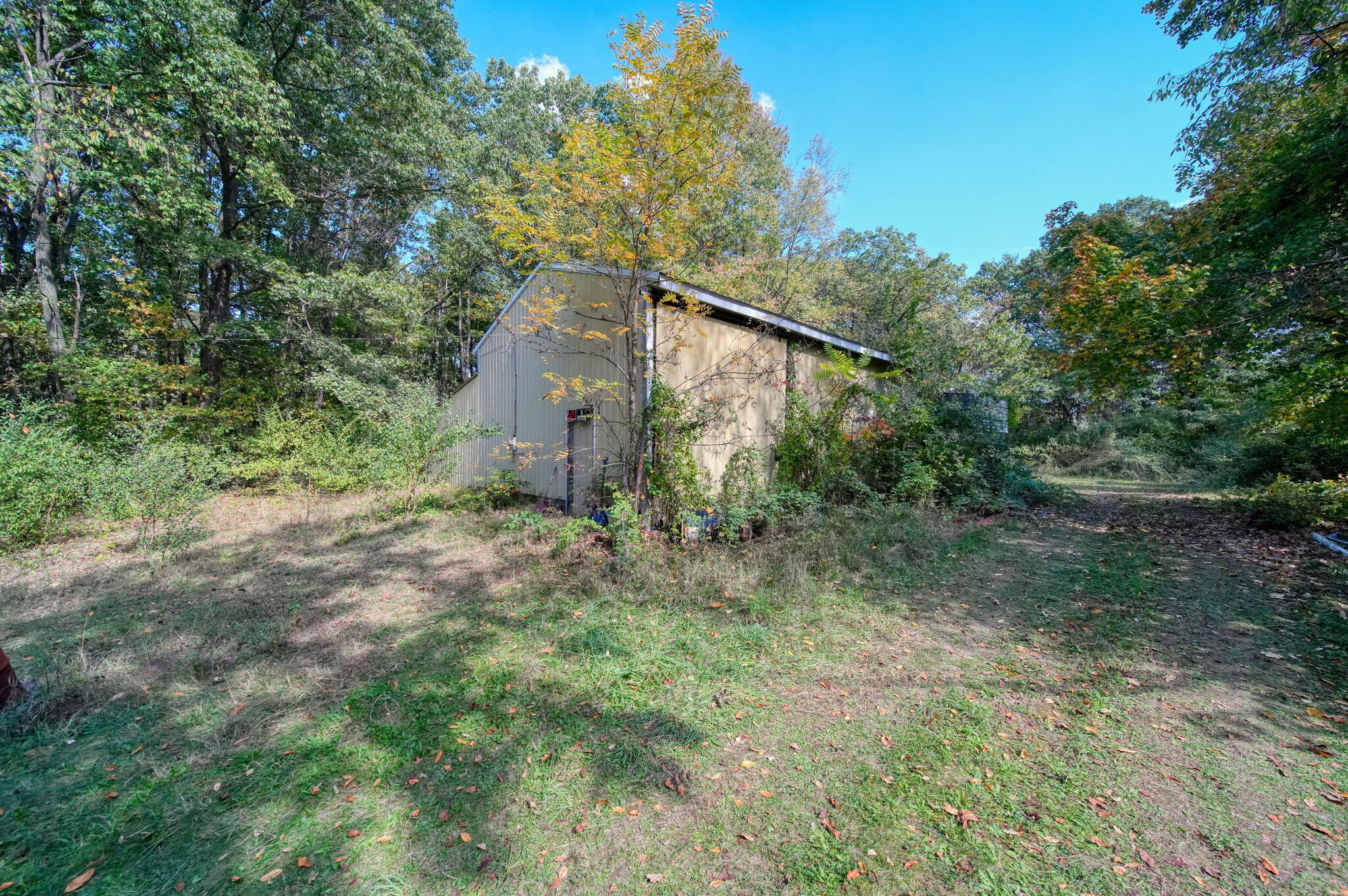 2801 Gilletts Lake Road Jackson, MI 49201 - Photo 40 of 58 40-web-or-mls-DSC09853_HDR