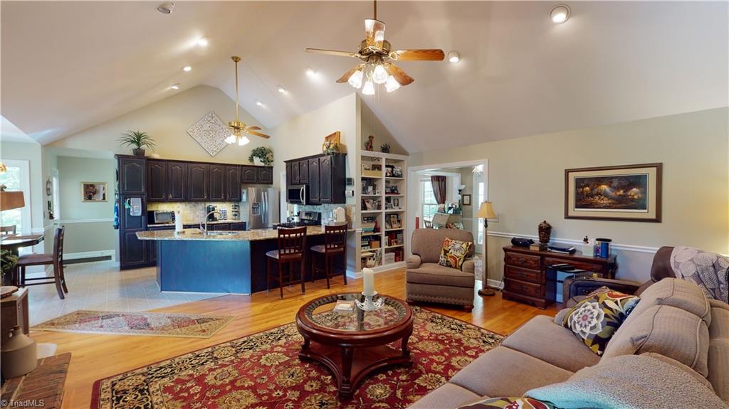 166 Holly Ridge Drive Cana, VA 24317 - Photo 7 of 50 Living Room