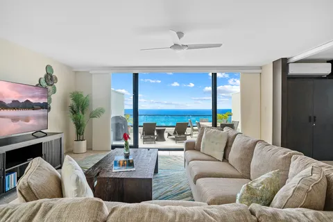$2,495,000 | 5454 Ka Haku Road, Unit 307, Princeville, HI 96722
