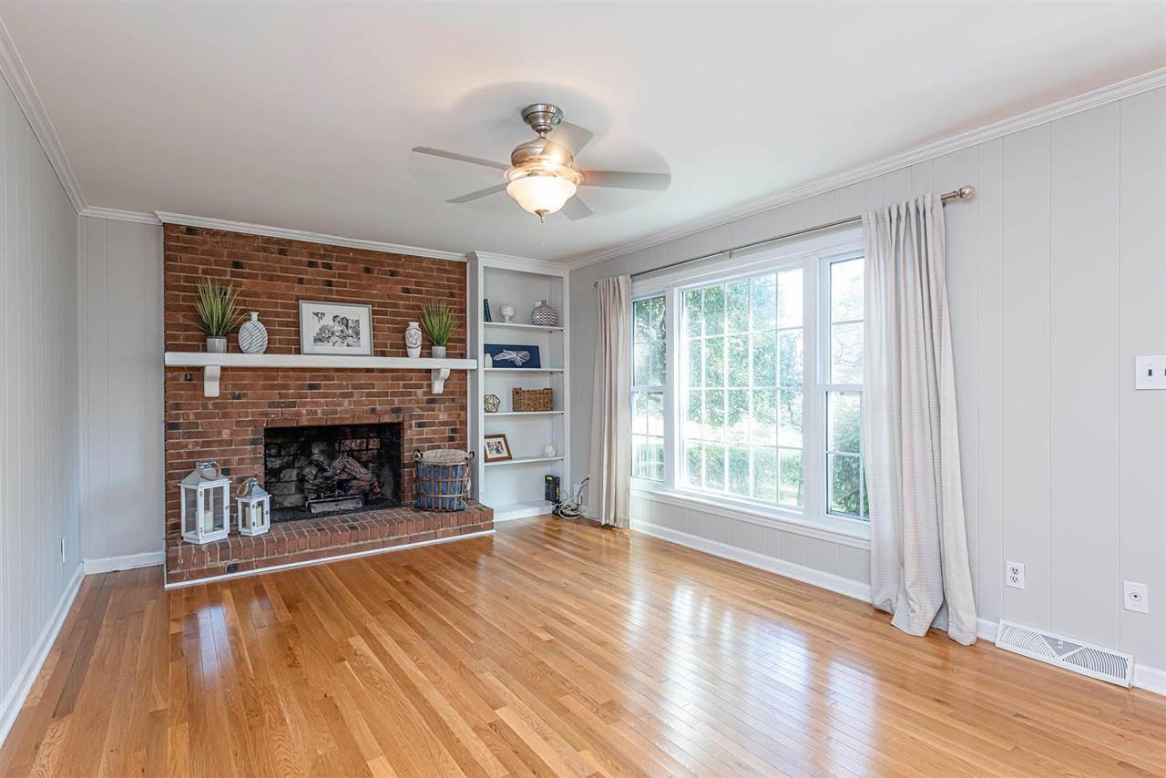 5708 Partridge Lane Raleigh, NC 27609 - Photo 3 of 27 Photo 3