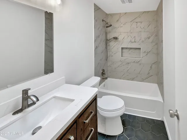 $386,000 | 334 West Lodge Drive, Tempe, AZ 85283