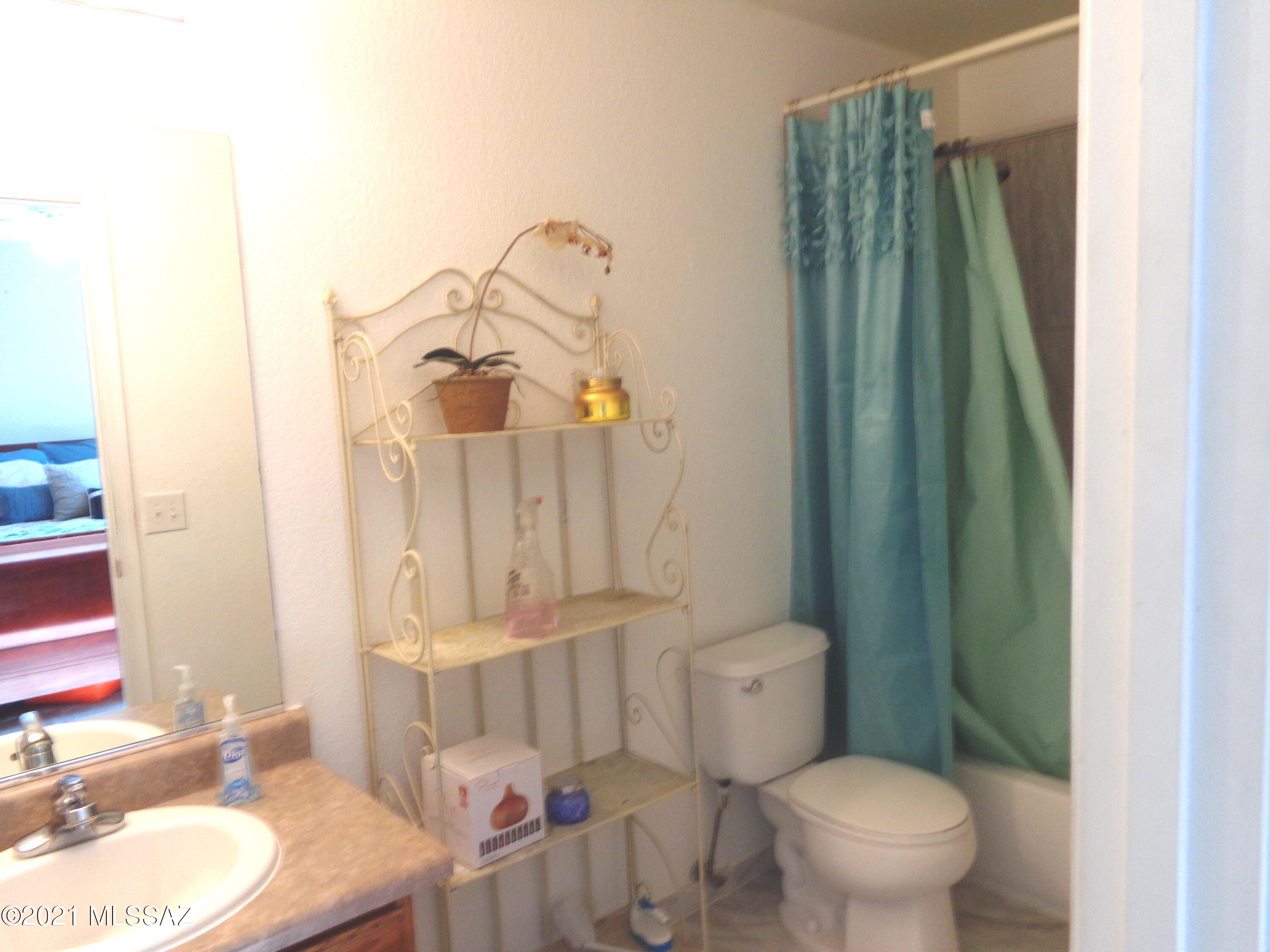 5756 South Manta Ray Road Tucson, AZ 85706 - Photo 15 of 26 Gallery Image 15