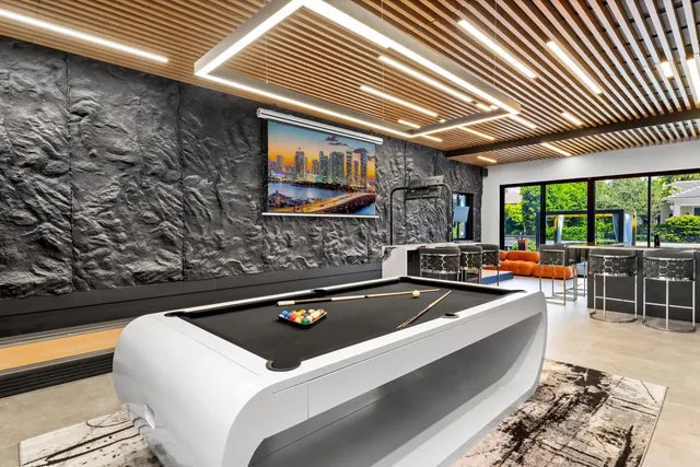 a bathroom with a toilet