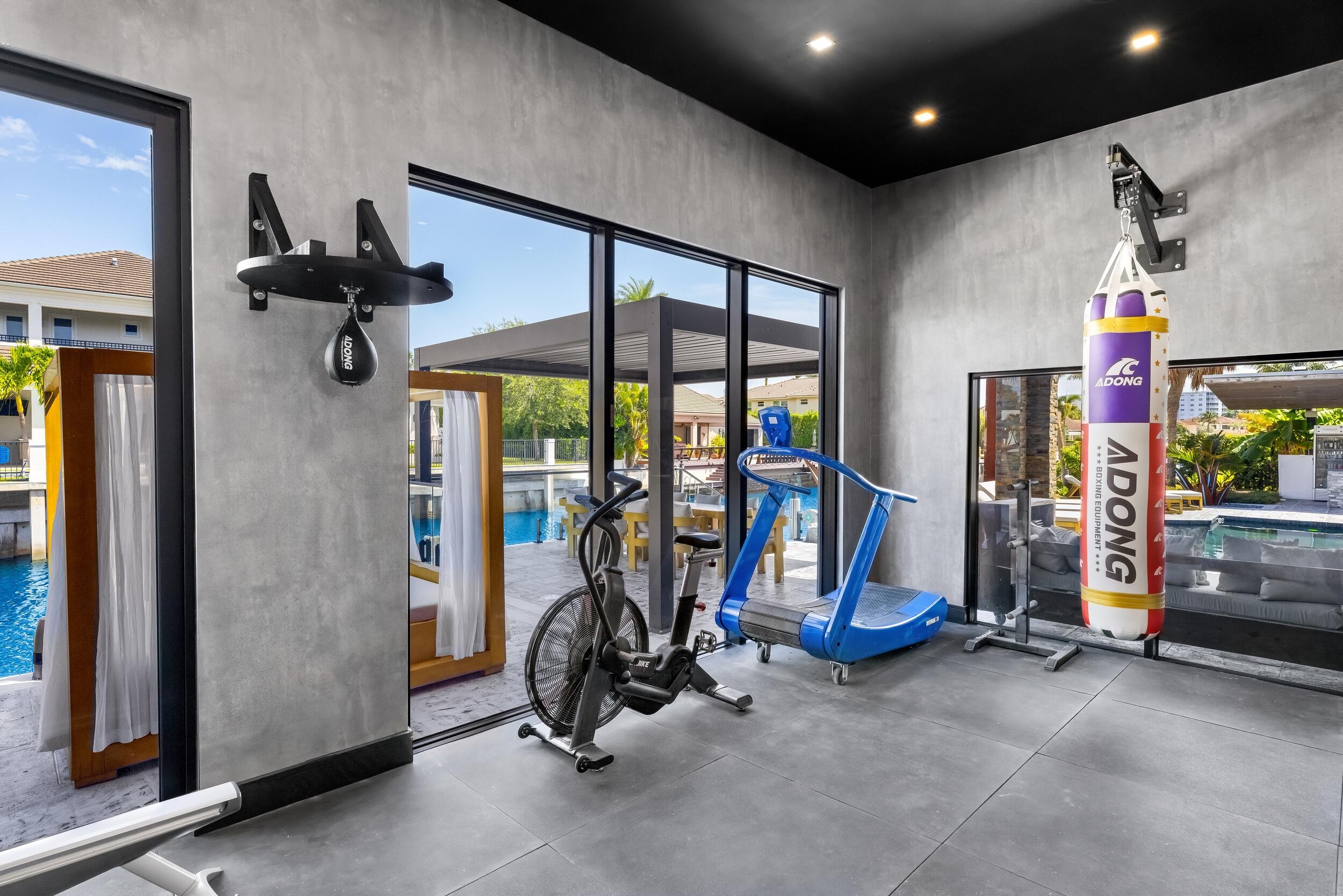 839 Northeast Bay Isle Drive Boca Raton, FL 33487 - Photo 45 of 103 a view of gym